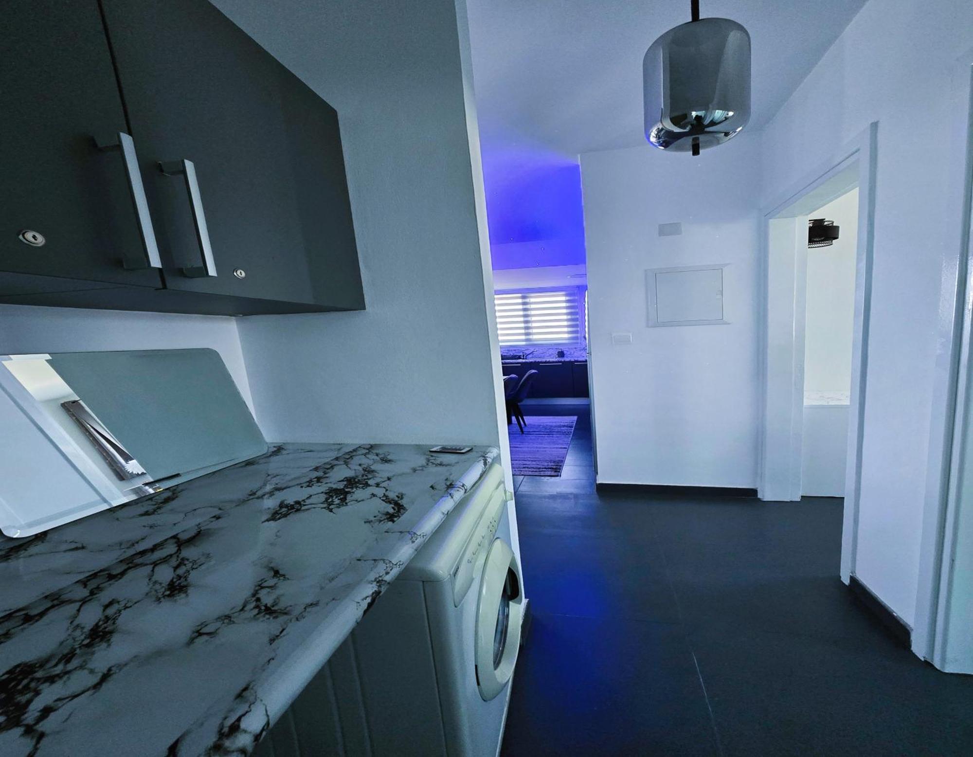 Golden Bay Deluxe Holiday Apartment Protaras Exterior foto